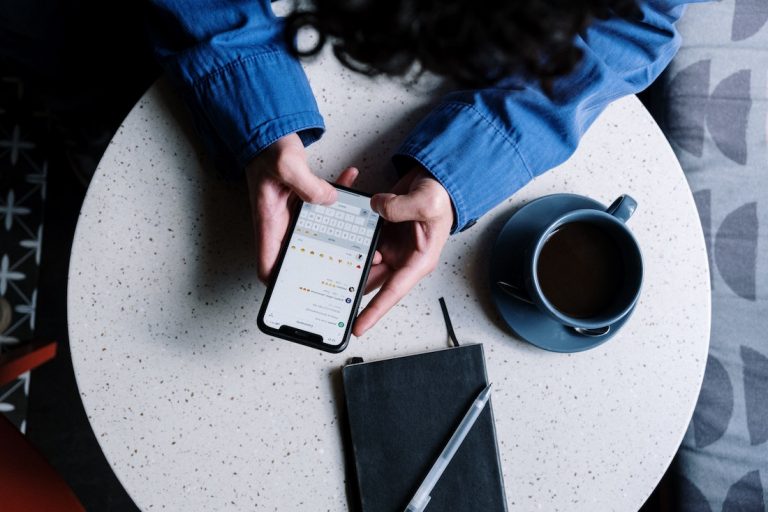 How to read deleted message on Instagram | Techniqworld.com