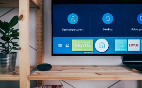 How to cast android and iPhone mobile to TV | Techniqworld.com