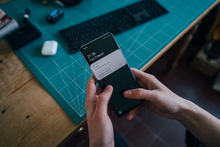 How to enable notification history on android