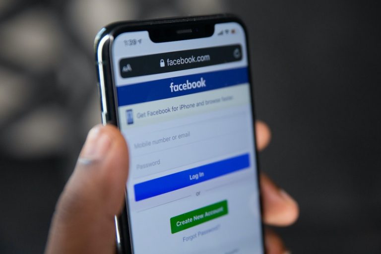 How to control privacy settings on Facebook