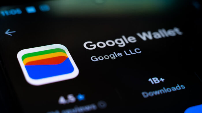 Google Vs Samsung: What Features Set Their Digital Wallets Apart?