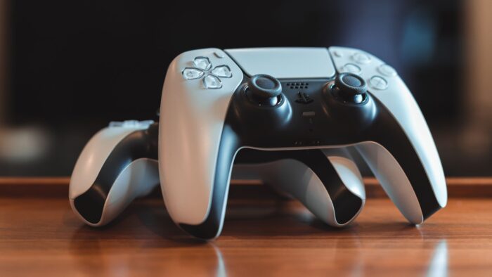 Sony Patent Could Enable PlayStation Controllers to Act as Tap-to-Pay Credit Card Terminals