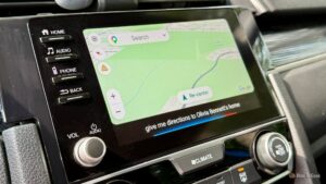 Android Auto’s Disappearing Speedometer and Signal Icons: A Persistent UI Glitch