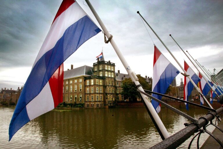 Dutch Tax Authorities Cancel Microsoft 365 Cloud Rollout – Turn Toward Open Source